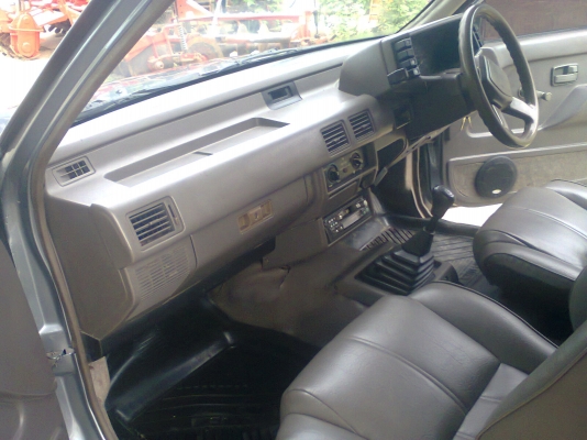 ขายกระบะมาสด้า B2500 มังกรดำ ราคาเบา ๆ ขายกระบะมาสด้า B2500 มังกรดำ ราคาเบา ๆ