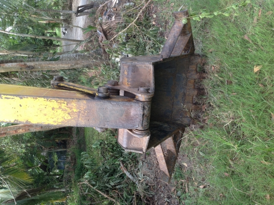 ขายด่วนรถแมคโฮ ขายด่วนรถแมคโฮ