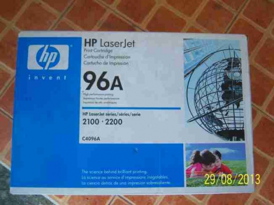 หมึกปริ๊นเตอร์ 3 แบบ  มีอย่างละ 2 กล่อง ให้ราคาเท่าไรบอกมาเลยครับ  ตามรูป