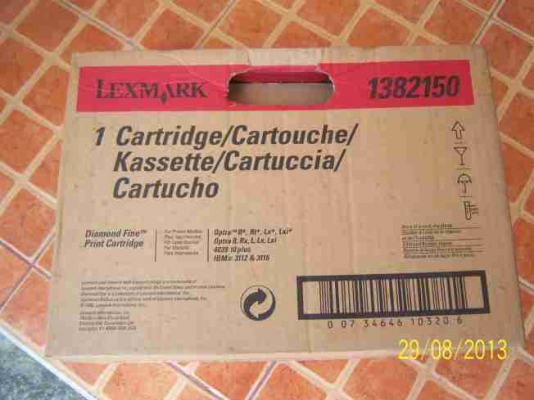 หมึกปริ๊นเตอร์ 3 แบบ  มีอย่างละ 2 กล่อง ให้ราคาเท่าไรบอกมาเลยครับ  ตามรูป