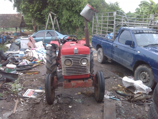 รถไถiseki2400ราคาถุก55000ครับ