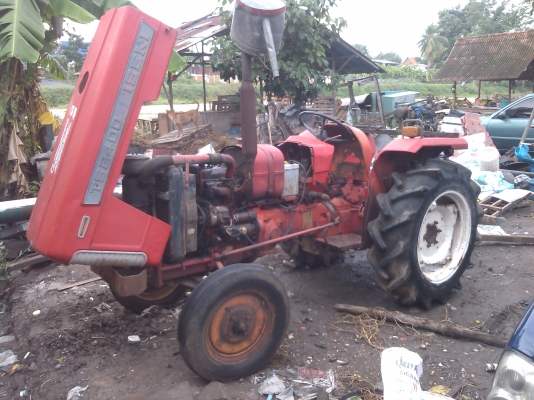 รถไถiseki2400ราคาถุก55000ครับ