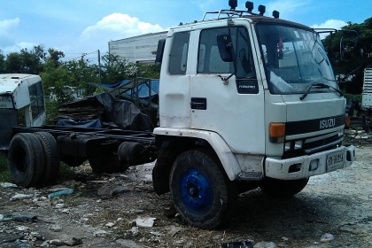 ขายรถ6ล้อหัวคัสซี ตามสภาพพร้อมใช้งาน