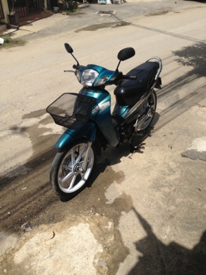 ขาย Wave 125 สีเขียว-ดำ ปี46 ล้อ Max เครื่องพร้อมใช้ 100\% ถูกๆลดได้ ทบ.โอน