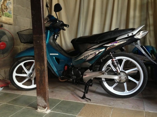 ขาย Wave 125 สีเขียว-ดำ ปี46 ล้อ Max เครื่องพร้อมใช้ 100\% ถูกๆลดได้ ทบ.โอน