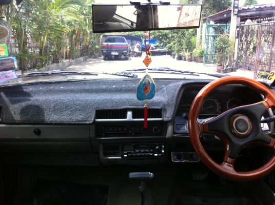 ซันนี่ เกียออโต้ ติดแก็สlpg+น้ำมัน แอร์เย็น เพลงเพราะ ภาษี57 ยางปี2011