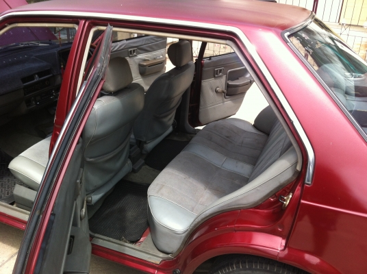 ซันนี่ เกียออโต้ ติดแก็สlpg+น้ำมัน แอร์เย็น เพลงเพราะ ภาษี57 ยางปี2011