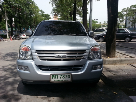 Isuzuดีแม๊ก3.0แค๊บslxตัวท็อปxenonสีบรอนซ์