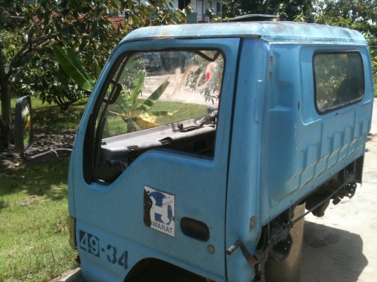 หัวเก๋ง. Isuzu. Npr. 120