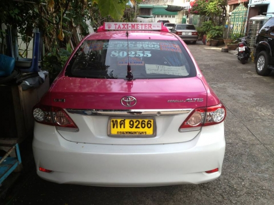 ขายดาวน์ แท๊กซี่ 220000 สนใจติดต่อ 0851102072