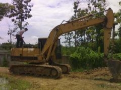 ขายCAT E200B  สภาพสวยพร้อมใช้ ราคาต่อรองได้ ติดต่อได้ที่คุณ อ๊อฟ พิจิตร 086-737-9991