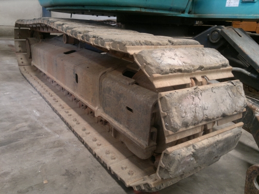 ขายรถขุด KOBELCO SK70SR-1ES sn:YT0409546Yr.2006,Yr.2219,มีเก๋งสวย สภาพดีครับใช้งานได้เลย  ราคาไม่สูงครับ มานะ 085-9049669