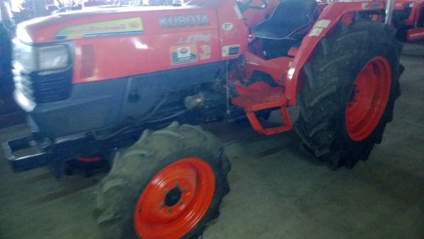 ลดกระหน่ำค่ะ สำหรับคูโบต้า แม็กซ์ ทุกรุ่น