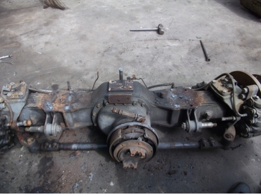 เสื้อเพลาแบคโฮล้อยาง พร้อมกระบอกเลี้ยว ดิสเบรก