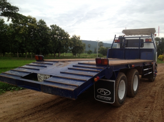 ขายรถ10 ล้อ MITSUBISHI  2 เพลา  ท้ายลาด บรรทุกรถแม็คโคร