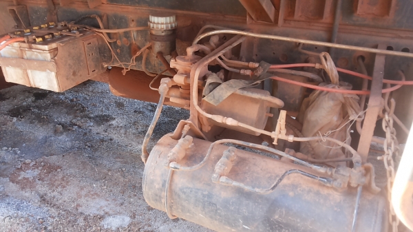 ขาย10ล้อ2พลาดั๊ม "ไอ้หลงสายฟ้า 195" MITSU FN527M-A เครื่อง6D16 195HP เครื่องเดิมๆ แรงดี ไม่หลวม เกียร์ 10สปีด ช่วงล่างแน่นคัสซีดีสวยไม่ผุไม่ดาม กระบะดั๊มเหล็กKAC สภาพดี พื้นดีข้างดีมีผุนิดหน่อย เบรคเล็ก สาแหรกตรง ยางสวย10เส้น หัวสวยบางภายในคอนโซ