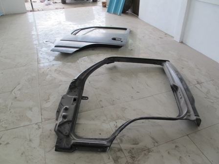 ขายโครงวงกปประตู  แผงหน้า  NPR กาตูน