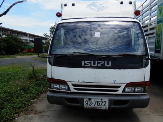 6ล้อตู้แห้งISUZU NPR 120แรงปี42 ตู้แห้งประตู3บาน รถสวย