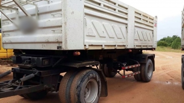 ขายหางพ่วง สามมิต. ปี 56 สนใจติดต่อ 081 - 6079515 ขายหางพ่วง สามมิต. ปี 56 สนใจติดต่อ 081 - 6079515