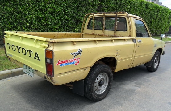 HILUX ม้ากระโดด ช่วงสั้น 4 ขอ LN30 ดีเซล