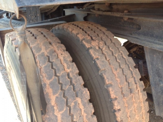 รถฮีโน่ 10 ล้อดั้ม 380 แรงม้า ปี 55 ( รถวิ่ง 13x,xxx กม. ) ( ขายแม่ลูก ) สนใจติดต่อ 081 - 6079515 รถฮีโน่ 10 ล้อดั้ม 380 แรงม้า ปี 55 ( รถวิ่ง 13x,xxx กม. ) ( ขายแม่ลูก ) สนใจติดต่อ 081 - 6079515