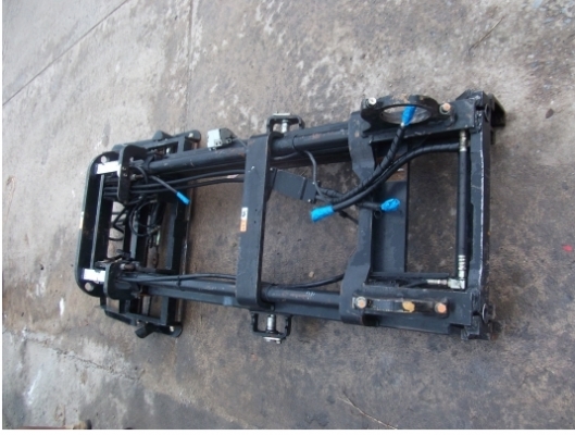 รางสไลด์โฟร์คลิฟ komatsu 2ตัน สูง3เมตร กระบอกคู่ งาสไลด์