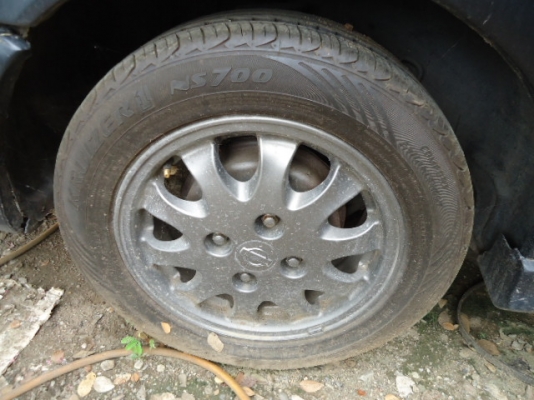 ขายรถฮุนได โซนาต้า เกียร์ออโต้ ,มีทะเบียน สภาพตามรูปจริงทั้งหมด ราคา แค่ 42,000.-