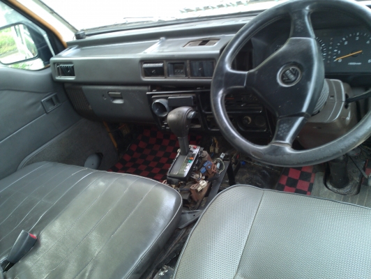 L300 รถตู้ไว้ค้าขาย พร้อมใช้