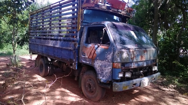 6ล้อNPR115แรง ใช้งานได้ปรกติ เครื่อง4BD1สวย แน่น.ขายตามสภาพ เอกสารพร้อม.....