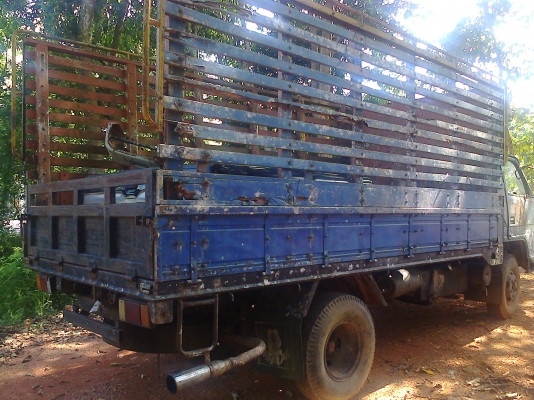 6ล้อNPR115แรง ใช้งานได้ปรกติ เครื่อง4BD1สวย แน่น.ขายตามสภาพ เอกสารพร้อม.....