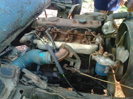 6ล้อNPR115แรง ใช้งานได้ปรกติ เครื่อง4BD1สวย แน่น.ขายตามสภาพ เอกสารพร้อม.....