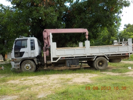 ขายรถบรรทุก HINO 6 ล้อ 195 แรงม้า ติดเครน 3 ตัน