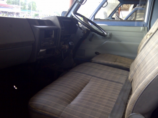 ขายรถดั้ม NKR พร้อมใช้งาน  ภายในสวย ยกหัวใด้ แซซซี่สวยตลอดเส้น