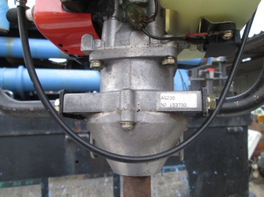 รหัส:13001250เครื่องเจาะดินกว้าง3.5นิ้วยาว75cm.สภาพคัดมาสวยพร้อมทำงานติดเครื่องง่าย