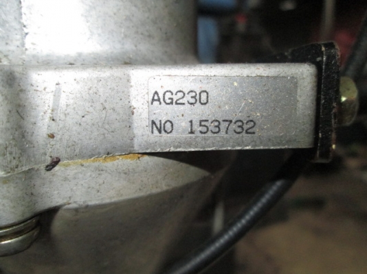 รหัส:13001250เครื่องเจาะดินกว้าง3.5นิ้วยาว75cm.สภาพคัดมาสวยพร้อมทำงานติดเครื่องง่าย