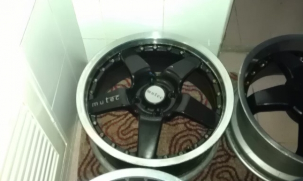 ขายแม็ก 17 mutec เยอรมันนี โหดๆสักชุด6500บ. ขายแม็ก 17 mutec เยอรมันนี โหดๆสักชุด6500บ.