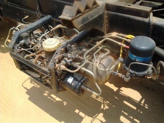 ขาย6ล้อดั๊มดิน HINO FB2W วางเครื่อง JO5C 150HP เครื่องแรง แห้งไม่เยิ้มไม่หลวม ช่วงล่างแน่นคัสซีสวยไม่ผุไม่แตกไม่ดาม กระบะดั๊มเหล็ก4ตัน สภาพดีพื้นสวยข้างไม่มีผุ หัวสวยบาง ภายในคอนโซลครบ พ.พาวเวอร์ เบรคทริฟฟี่ ยาง8.25ดี6เส้น พร้อมใช้ พร้อมลุยงาน เอกสารครบ ร