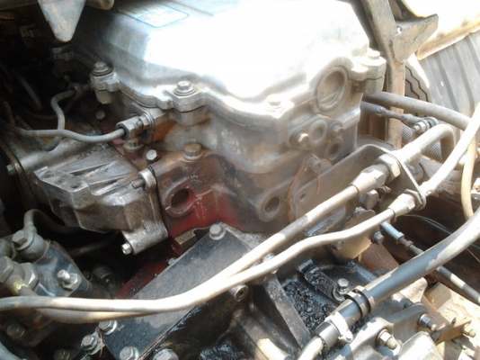 ขาย6ล้อดั๊มดิน HINO FB2W วางเครื่อง JO5C 150HP เครื่องแรง แห้งไม่เยิ้มไม่หลวม ช่วงล่างแน่นคัสซีสวยไม่ผุไม่แตกไม่ดาม กระบะดั๊มเหล็ก4ตัน สภาพดีพื้นสวยข้างไม่มีผุ หัวสวยบาง ภายในคอนโซลครบ พ.พาวเวอร์ เบรคทริฟฟี่ ยาง8.25ดี6เส้น พร้อมใช้ พร้อมลุยงาน เอกสารครบ ร