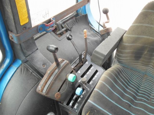 ขาย รถไถฟอร์ด FORD 6610 ราคาถูก รถสวย สภาพเยี่ยม นำเข้า