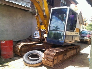 ขายรถแบคโฮ KOMATSU PC-120-5 เอกสารอิมวอย ไฟฟ้าครบ รถสวย ราคาต่อรอง