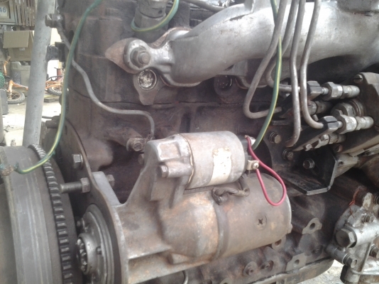 JOECLASSIC..ขายเครื่องอีซูซุจีมินี่ดีเซล 5 เกียร์ ประหยัดยกเครื่องลงใช้งานได้เลยเครื่อง+เกียร์ขาย12500..สนใจโทรสอบฤามได้เลย