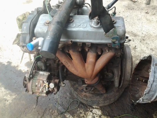 JOECLASSIC..ขายเครื่องอีซูซุจีมินี่ดีเซล 5 เกียร์ ประหยัดยกเครื่องลงใช้งานได้เลยเครื่อง+เกียร์ขาย12500..สนใจโทรสอบฤามได้เลย