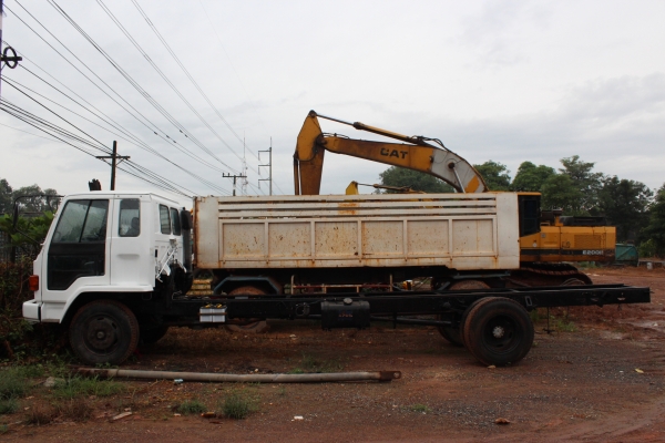 ขาย ๖ ล้อ หัวคัซซี