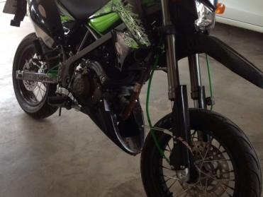 ขายเครื่องคาวาซากิ คาเซ่130cc ชุดไฟครบกล่องไฟสายไฟครบ//และขายรถดีแทกเกอร์150ccรถไม่ถึงปี