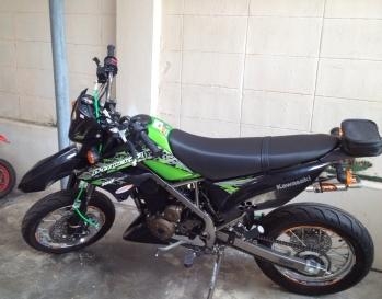 ขายเครื่องคาวาซากิ คาเซ่130cc ชุดไฟครบกล่องไฟสายไฟครบ//และขายรถดีแทกเกอร์150ccรถไม่ถึงปี