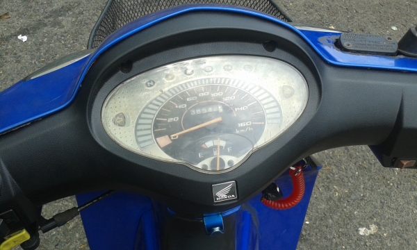 ขายเครื่องคาวาซากิ คาเซ่130cc ชุดไฟครบกล่องไฟสายไฟครบ//และขายรถดีแทกเกอร์150ccรถไม่ถึงปี