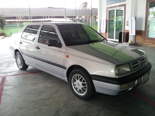 ขาย VOLKSWAGEN VENTO 1.8 AUTO ใช้แก๊ส/น้ำมัน พึ่งติดมา 6 เดือน ประหยัดมาก