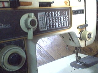 ขายจักรเย็บผ้าซิกแซกโบราณของเบ๊นซ์