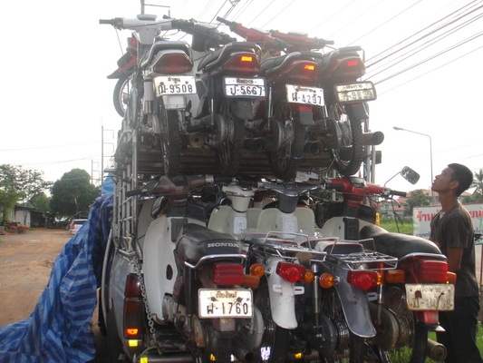 มาแล้วครับพี่น้อง ฮอนด้าดรีม คุรุสภา สภาพสวย พร้อมใช้งาน ( ทะเบียนพร้อมชุดโอน ) มาแล้วครับพี่น้อง ฮอนด้าดรีม คุรุสภา สภาพสวย พร้อมใช้งาน ( ทะเบียนพร้อมชุดโอน )