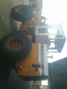 รถตักเอวอ่อน KOMATSU 510 พร้อมใช้ รถตักเอวอ่อน KOMATSU 510 พร้อมใช้